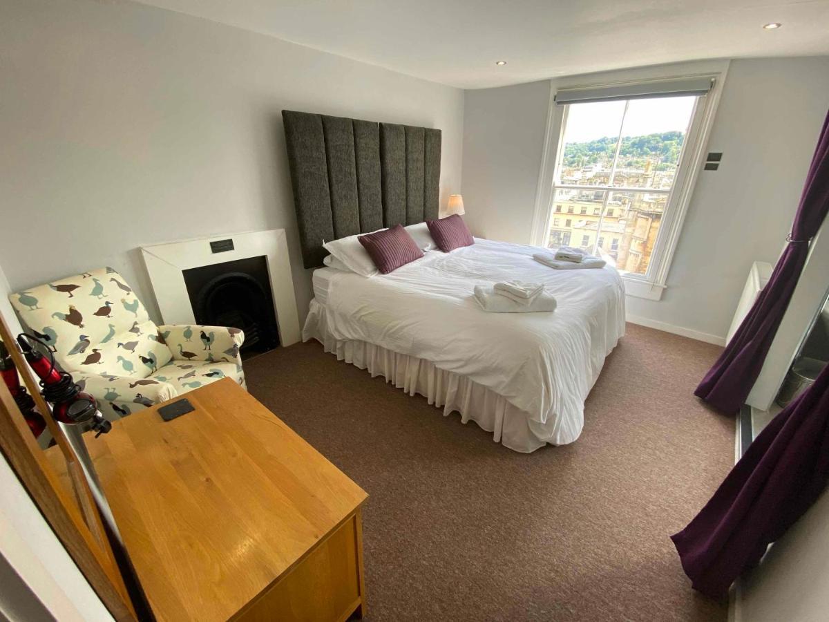 Bath Roof Terrace Apartment, City Centre, Sleeps Up To 8 Exterior photo