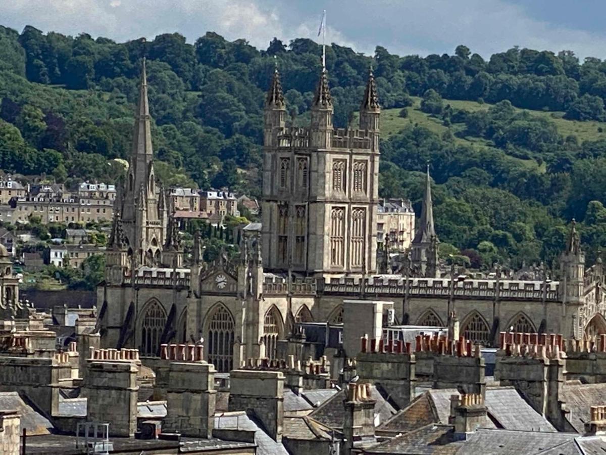 Bath Roof Terrace Apartment, City Centre, Sleeps Up To 8 Exterior photo