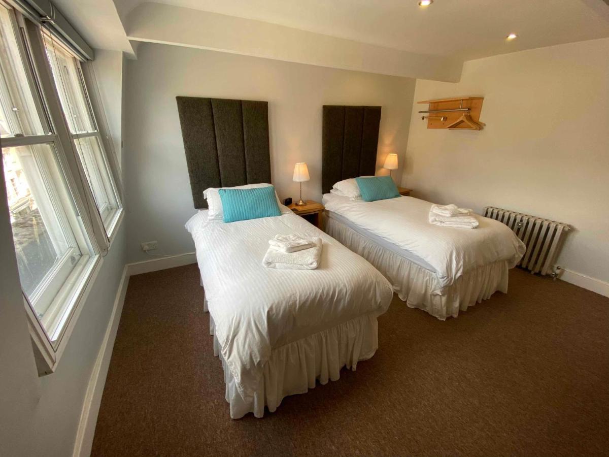 Bath Roof Terrace Apartment, City Centre, Sleeps Up To 8 Exterior photo